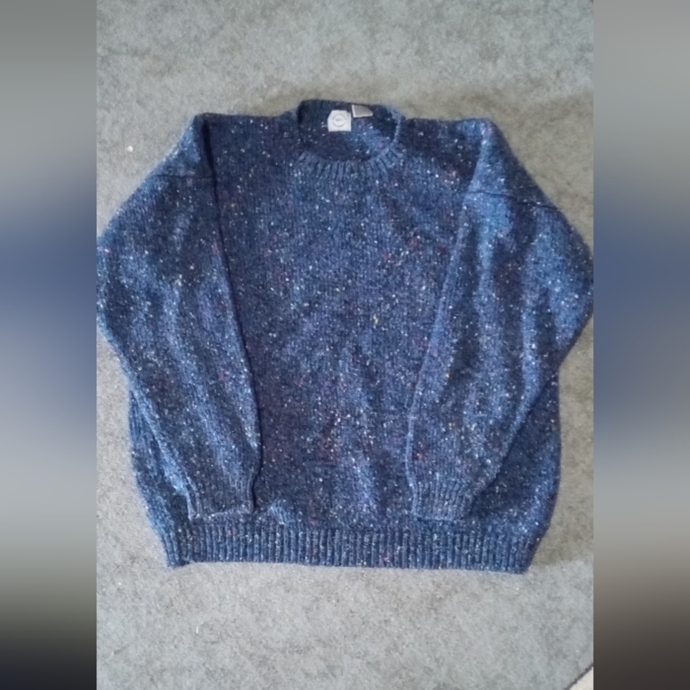 Elegant Navy Speckled Crew Neck Sweater